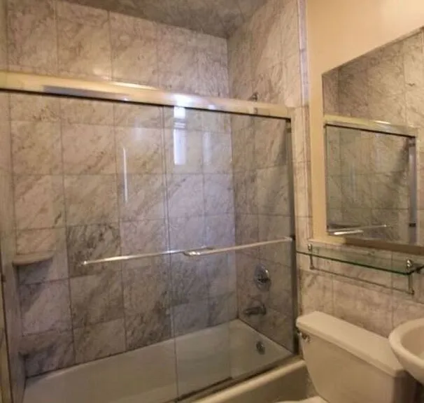 1380 Filbert St #8 — Photo 8