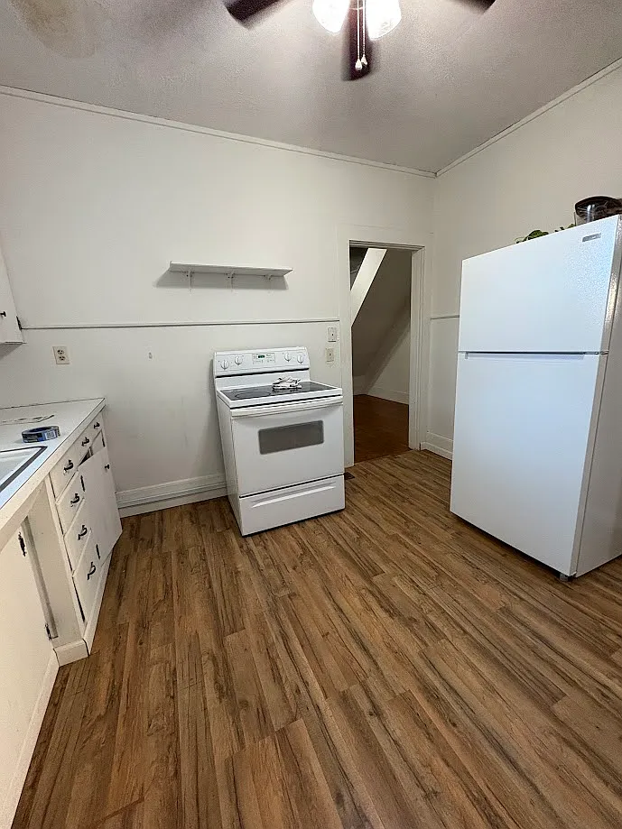 2 bed, 1000 sqft, $850 — Photo 4