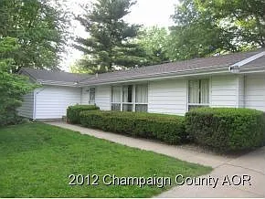 2508 W John St photo 1