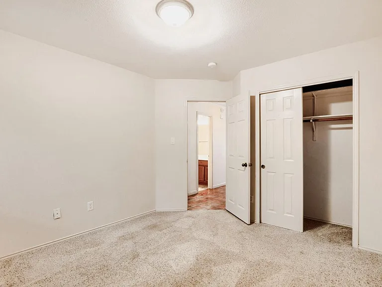 3410 Yogi Berra Way — Photo 18