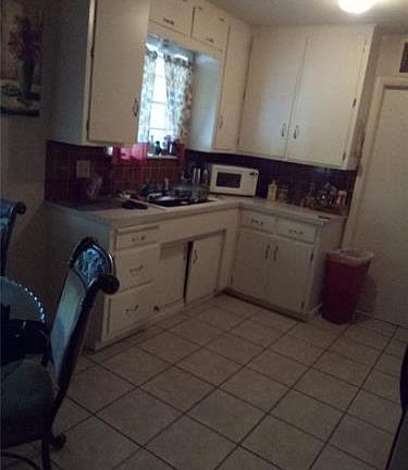 5th image of 1913 Westwood Ave