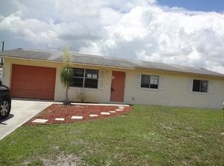 2956 Renee Ct, Fort Myers, FL 33905