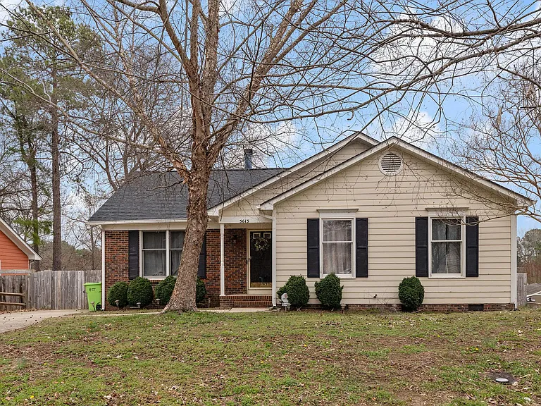5613 Continental Way — Photo 34