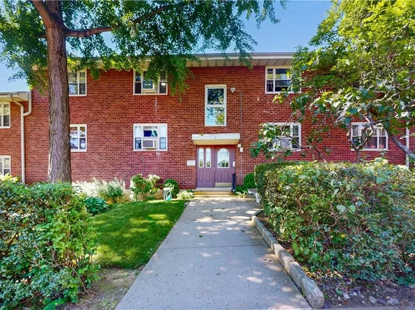 2 Gateway Road #1D, Yonkers, NY 10703