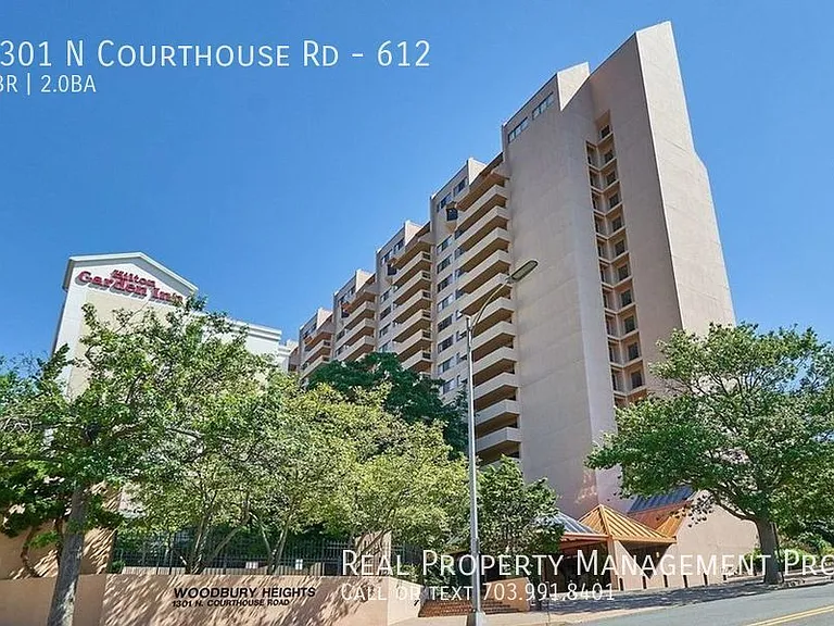 1301 N Courthouse Rd #612 — Photo 29