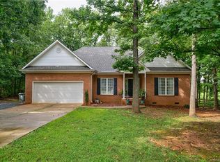 1200 Huntingdon Ln, Monroe, NC 28110