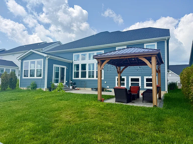 2062 Broccoli Dr — Photo 3