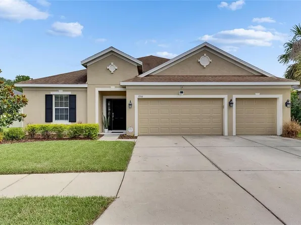 17516 Bright Wheat Dr, Lithia, FL 33547