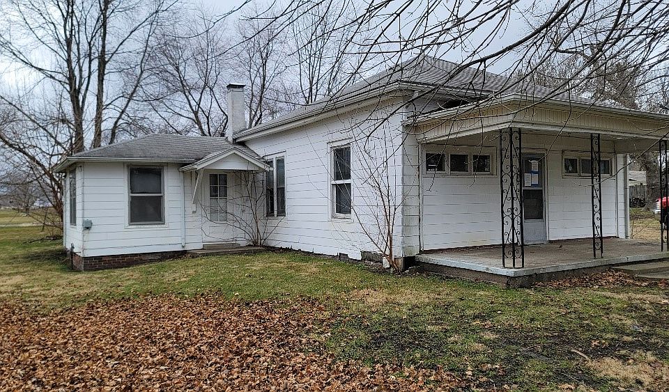 103 N Graham Ave, Brocton, IL 61917 | Zillow