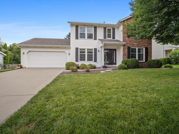 2813 Dutchess Dr, Bloomington, IL 61704