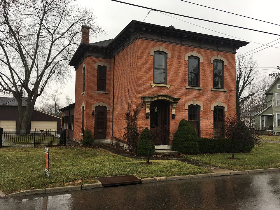 1st image of 531 E Market St