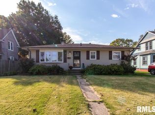2814 8th Ave, Moline, IL 61265