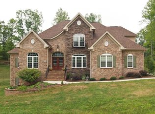 191 Leeward Dr, Stokesdale, NC 27357