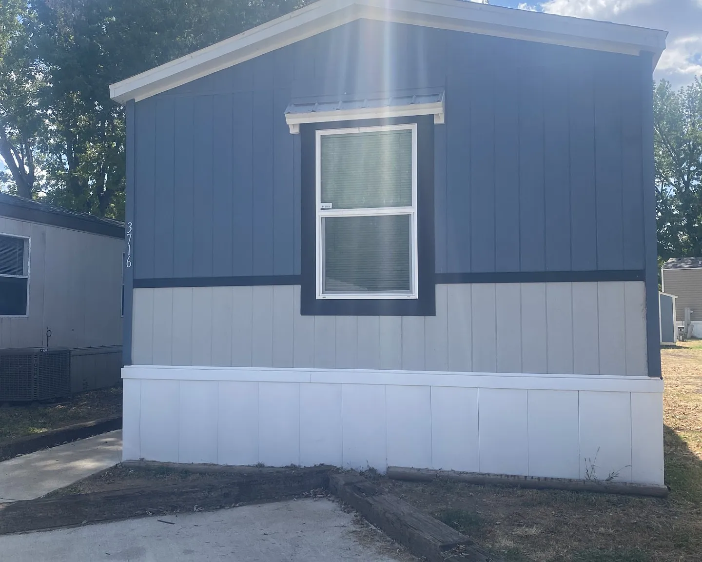 3 bed, 1216 sqft, $1,225 — Photo 1