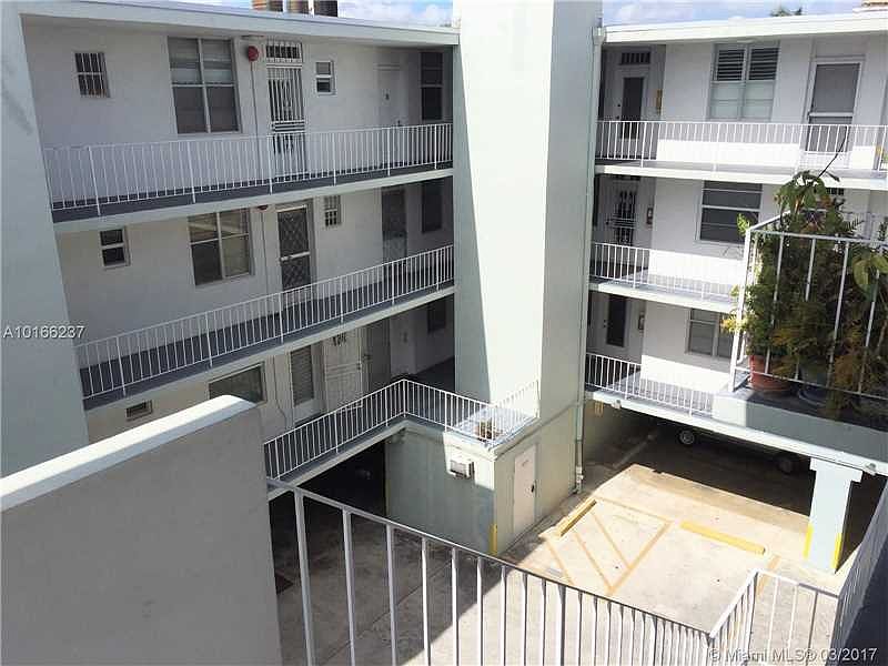 1st image of 949 Pennsylvania Ave APT 411