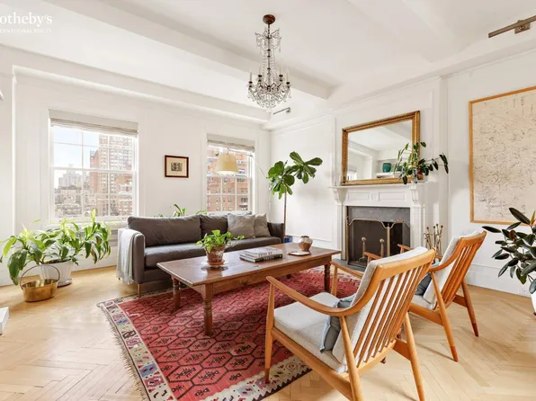 155 East 72nd Street 13D image 1 of 16