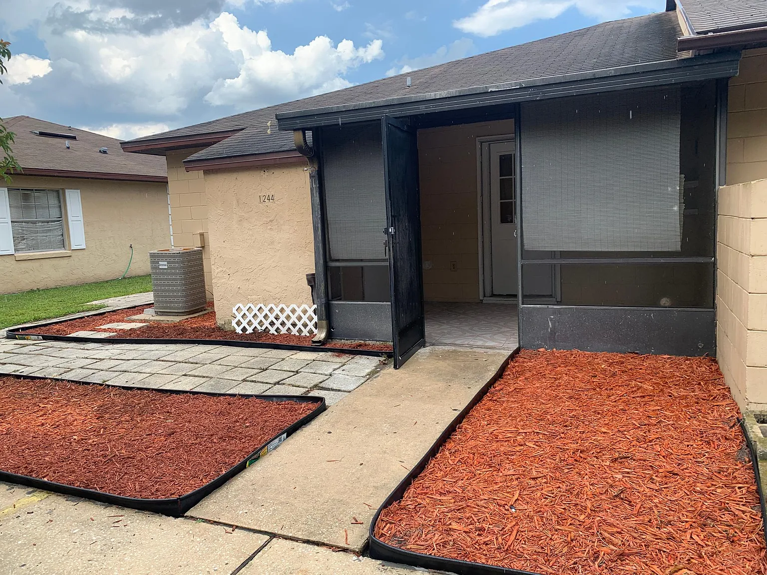 1244 Sophie Blvd — Photo 4
