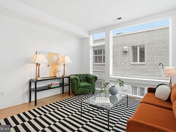 2nd image of 1443 Chapin St NW APT 303