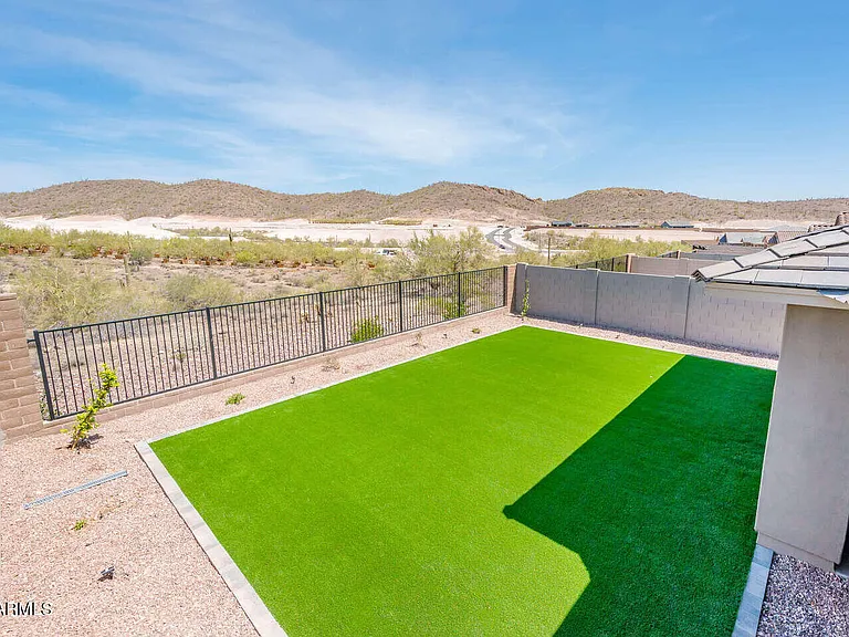 13320 W Eagle Feather Rd — Photo 37