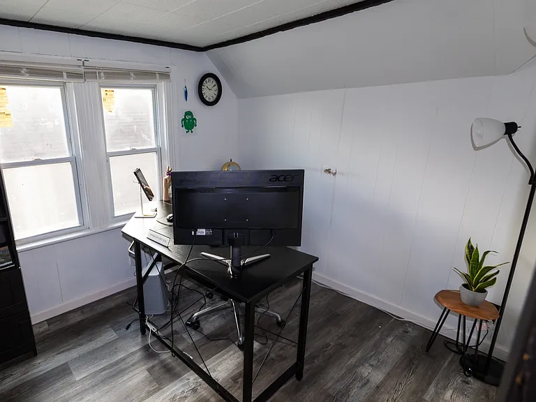 1315 Howard Ave #3 — Photo 4