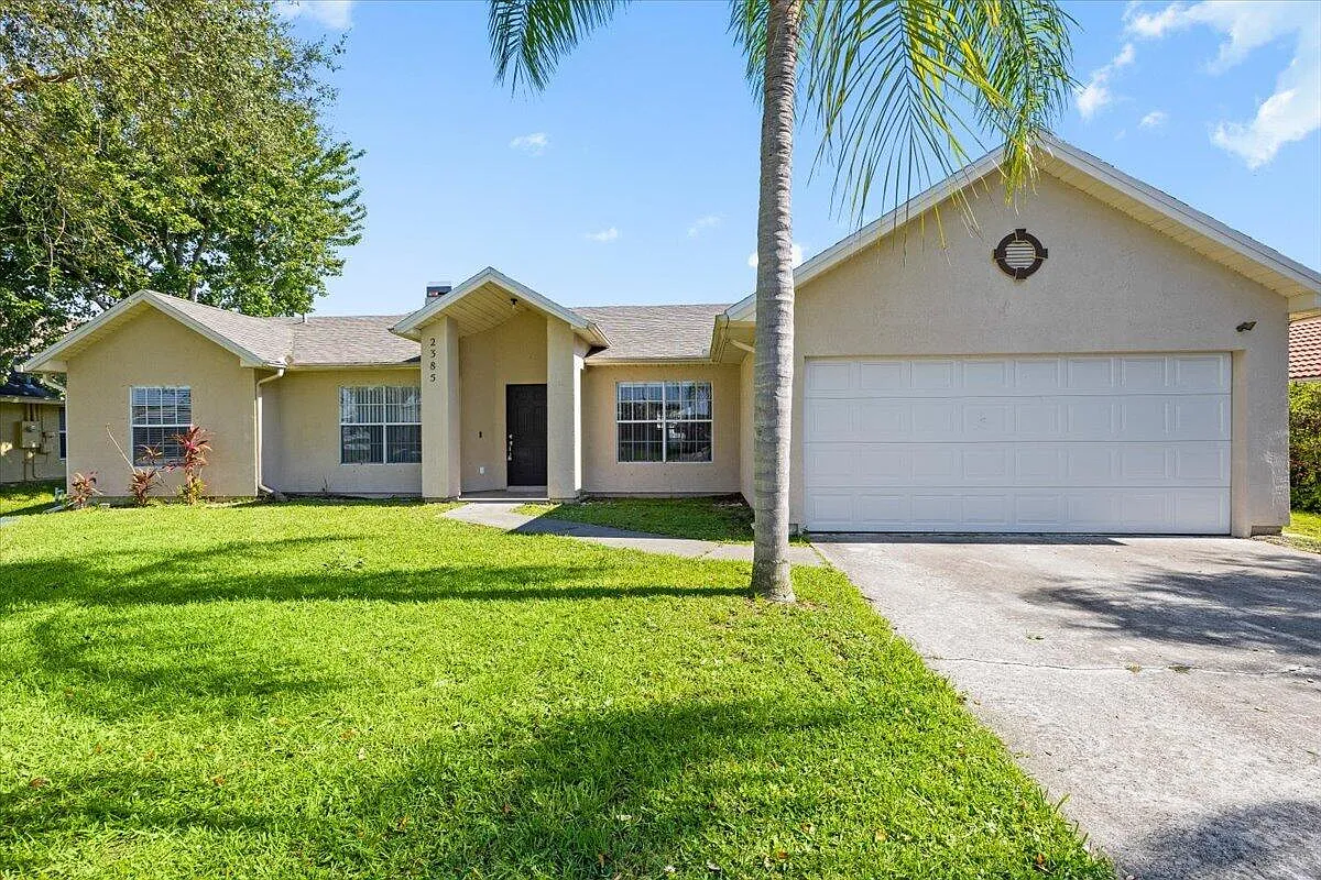 4 bed, 2.0 bath, 1786 sqft, $2,650 — Photo 4