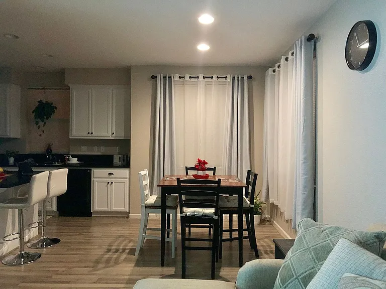 2709 Waldorf Ln — Photo 7