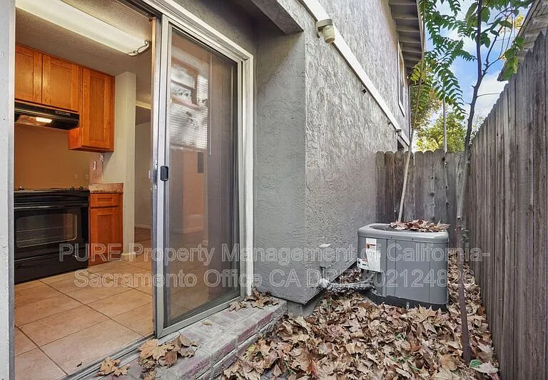 317 U St #2 — Photo 20