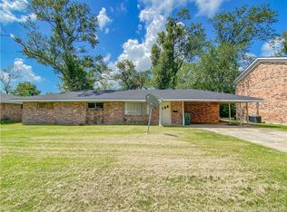 1019 Deesport St, Lake Charles, LA 70601