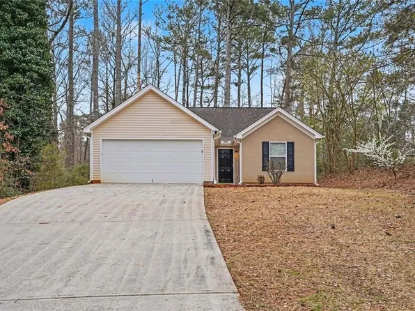 85 Homestead Pl, Rex, GA 30273