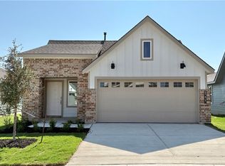 889 Kickapoo Ln, College Station, TX 77845