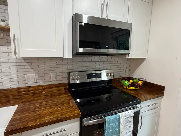 2495 Realm St — Photo 5