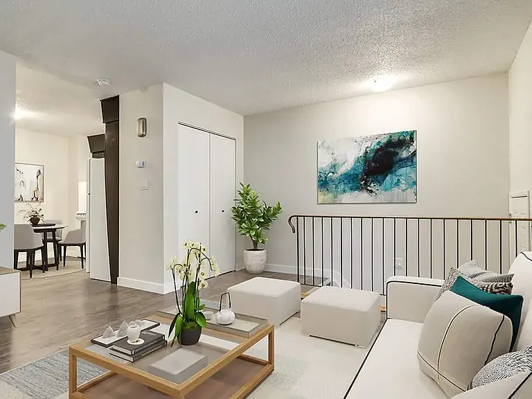 119 Mount Pleasant Dr #6 — Photo 2