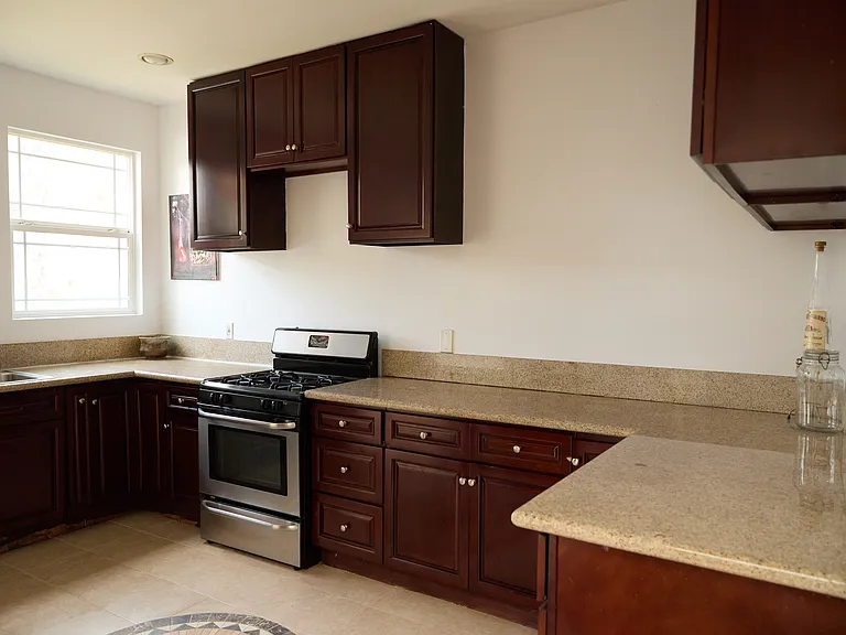 2039 Ivar Ave #3 — Photo 13