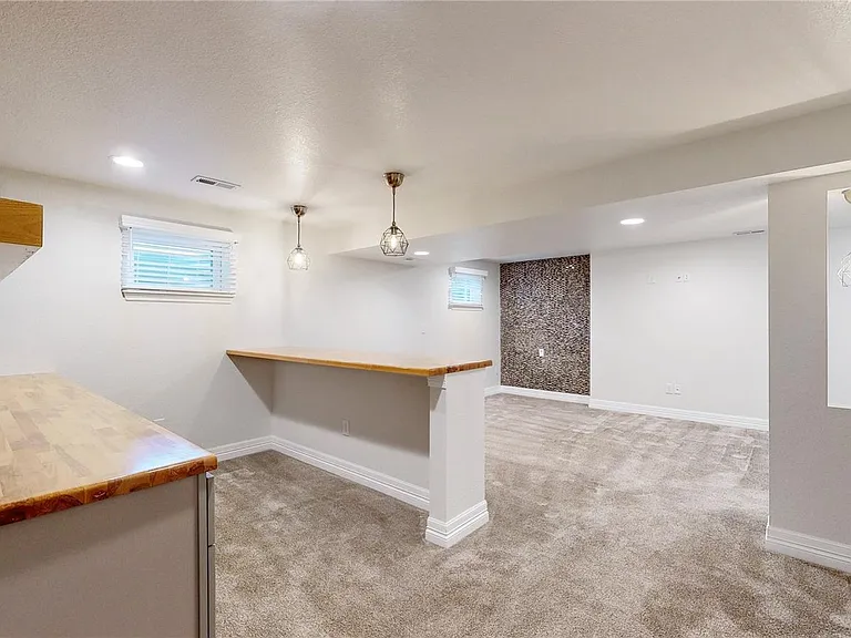 1381 Osceola St — Photo 24