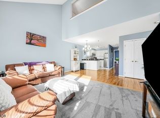 45 Royal Ave #46, Hawthorne Boro, NJ 07506