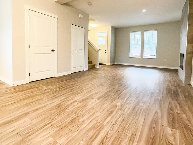 20137 83rd Ave — Photo 10