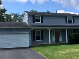 273 Rockway Dr, Rochester, NY 14612