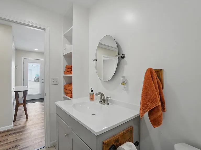 5421 Alger Dr — Photo 27