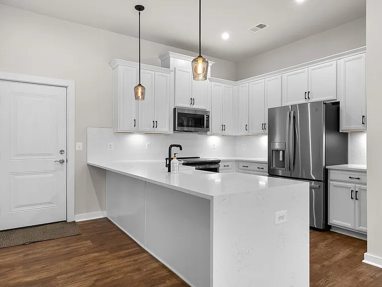 16302 Connors Way #21 — Photo 10