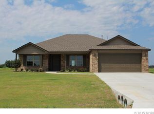 33 Hazel St, Inola, OK 74036