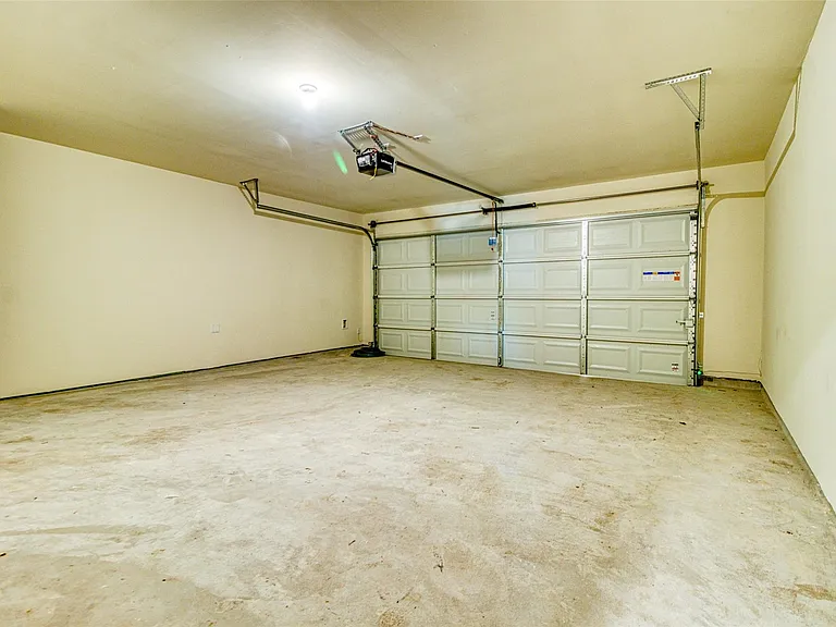 8002 Vacek Meadow Loop — Photo 29