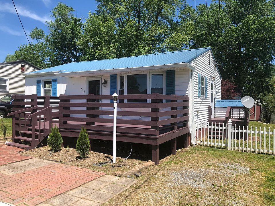 1st image of 212 Shelby Ave