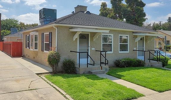 2nd image of 1004 W Clark Ave #1004