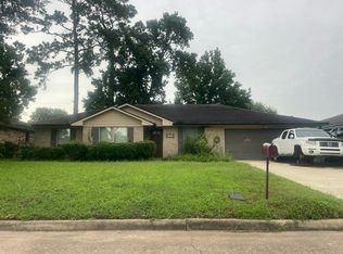 6118 Shady Timbers Dr, Houston, TX 77016