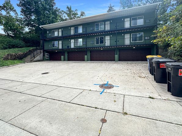 536 Cedar St NE APT 8