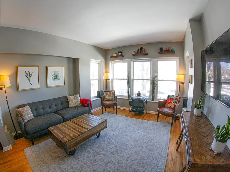 6937 N Hamilton Ave #1 — Photo 4