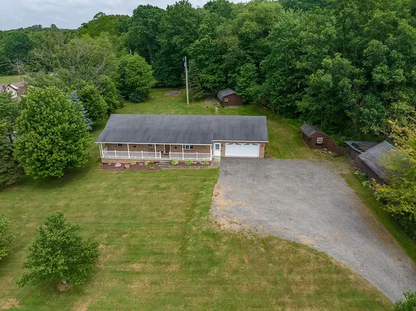 941 S Center Ave, Somerset, PA 15501