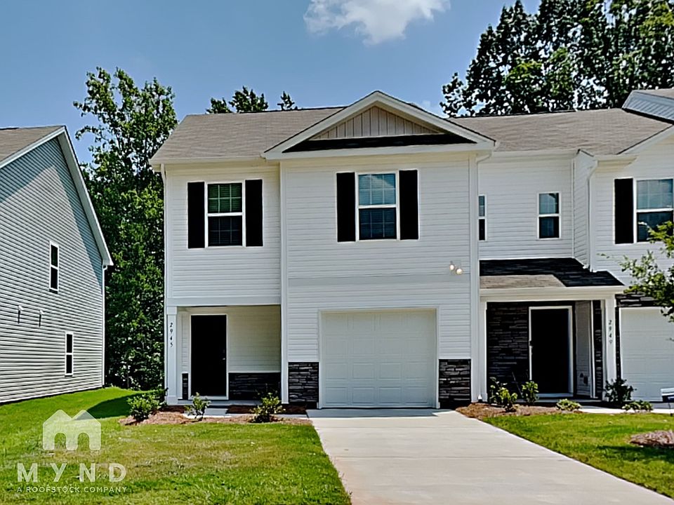 1st image of 2945 Penninger Cir