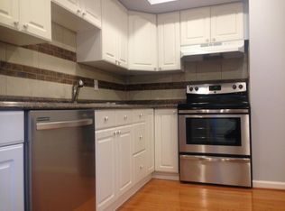 6417 Lincoln Ct, Glen Burnie, MD 21061