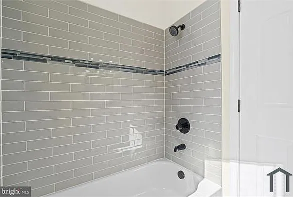 2801 Woodbrook Ave — Photo 8